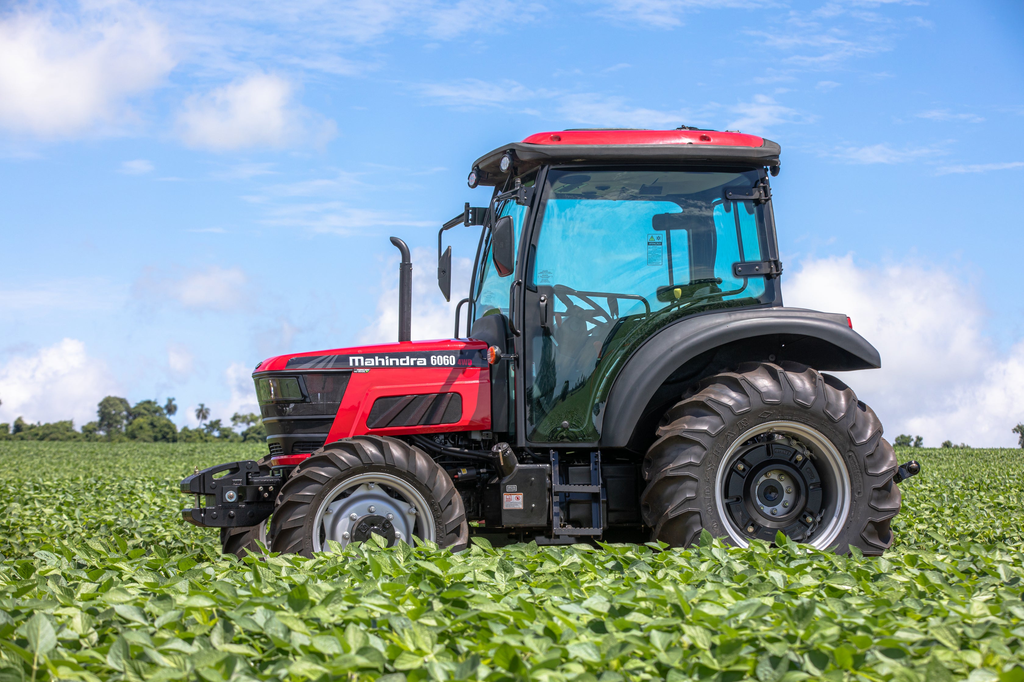 Trator Mahindra 6060