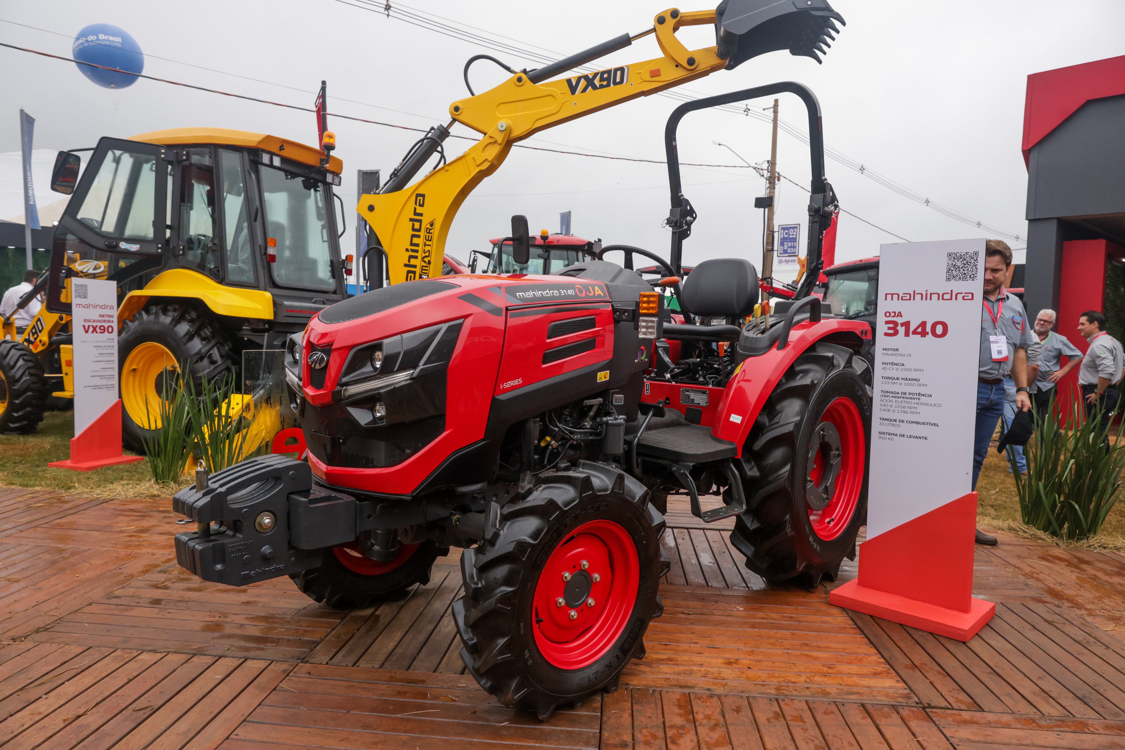 Trator Mahindra OJA 3140
