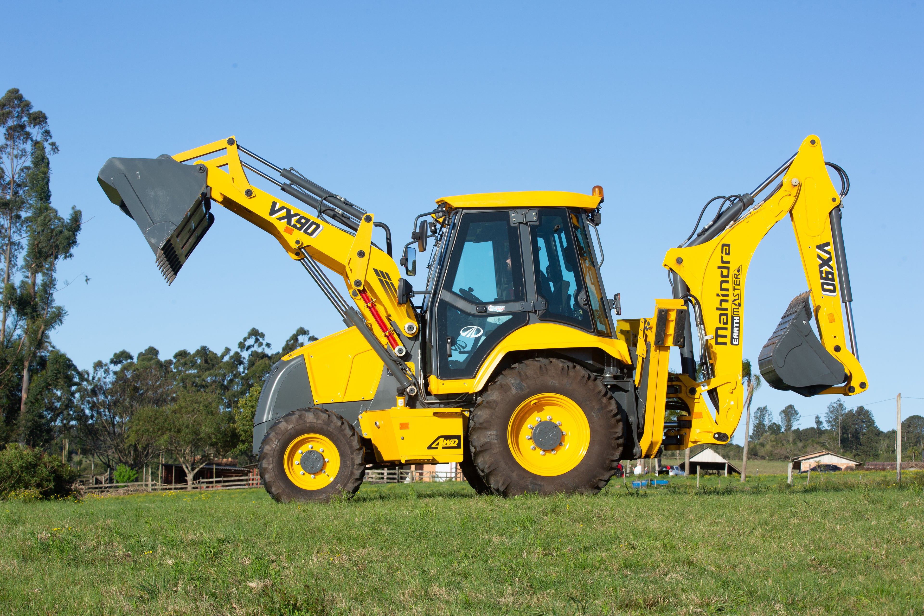 Retroescavadeira Mahindra VX90