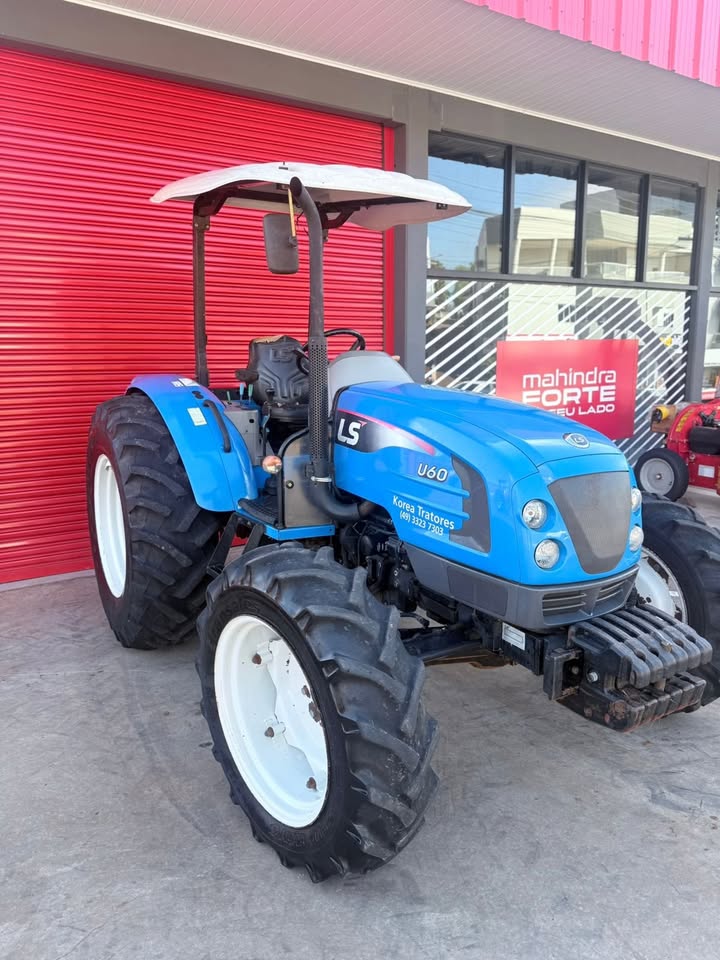 Trator LS U60 Usado